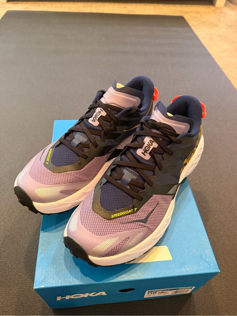 Hoka Speedgoat 7 Women's Trail Running Shoes Size 11B - Picture 3 of 7